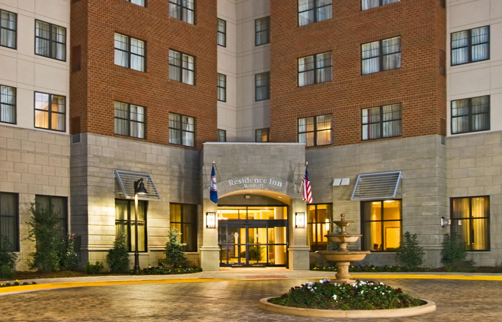 Residence Inn By Marriott Springfield Old Keene Mill Exterior photo