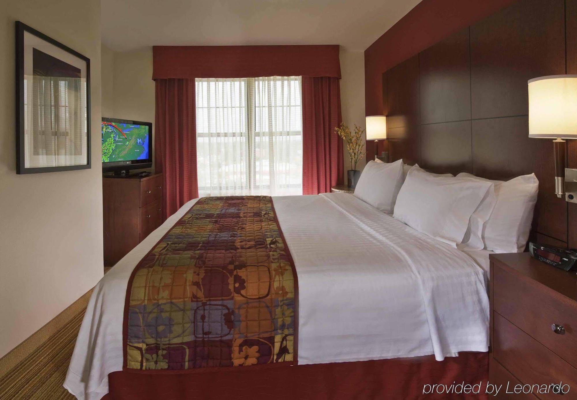 Residence Inn By Marriott Springfield Old Keene Mill Room photo
